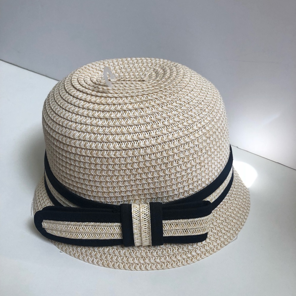 🇺🇸 NEW Milani Cream Hat with Blue Trim - Picture 5 of 5